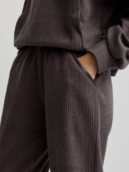 ascot svedbukser Varley Kvinder L460377 beklædning chokolade mergel