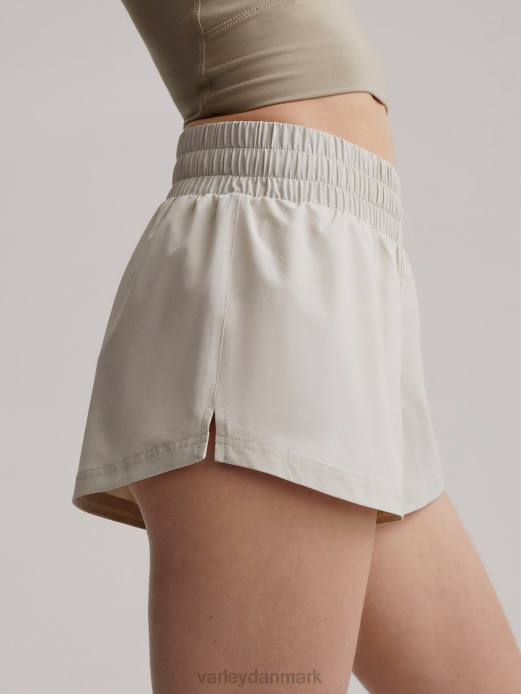 kallin løber kort 15\ Varley Kvinder L460279 beklædning salvie tåge